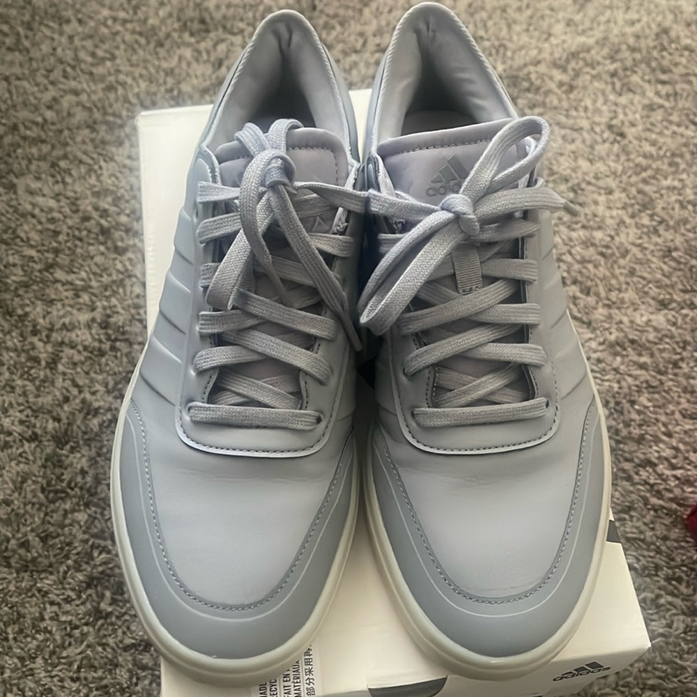 Adidas Tennis sneakers - Men’s size 8